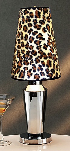 72D_dsk_ShakerLamp_Leopard